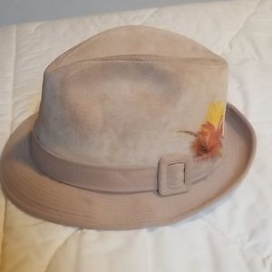 Dobbs ......vintage hat at its best!